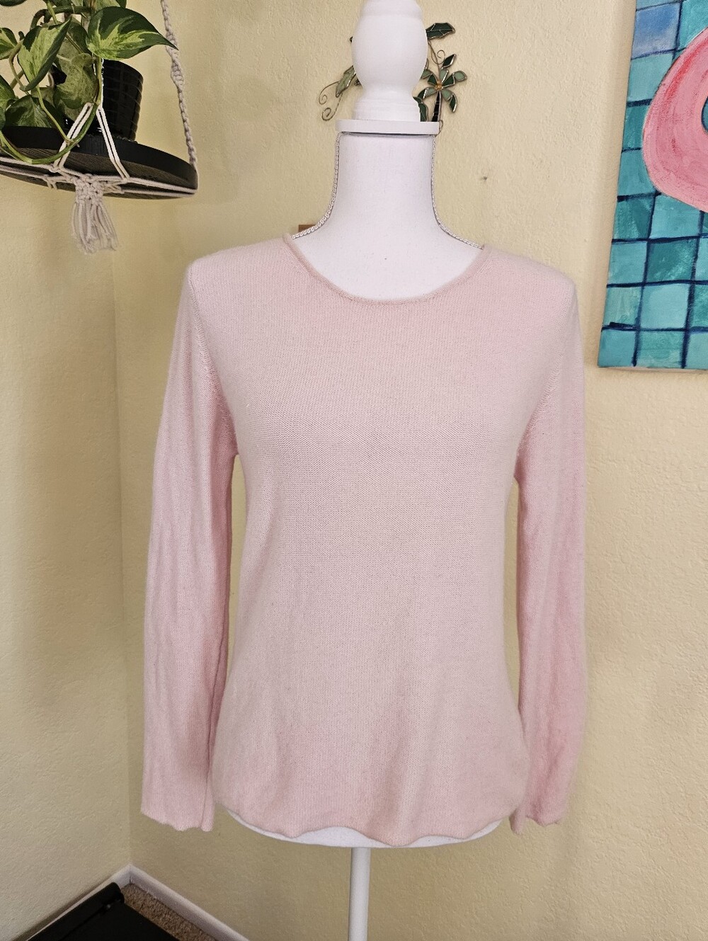 Eddie Bauer 100% Cashmere Soft Pale Pink Crewneck Sweater Sz S